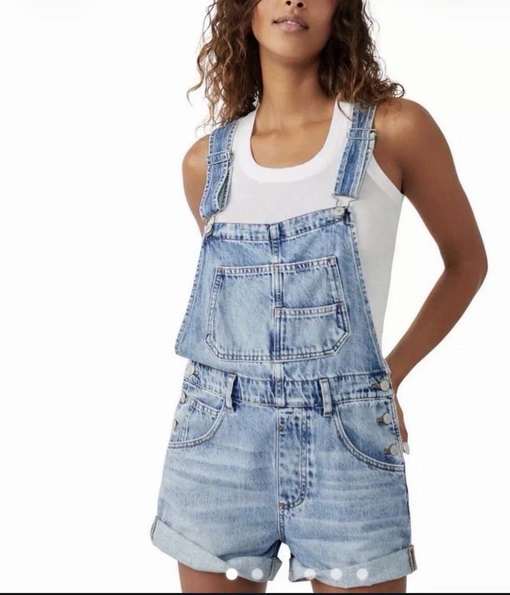 We The Free FREE PEOPLE Ziggy Denim Overalls Shortalls Size Small Shorts Bib